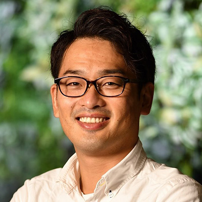 萩原 諒 氏