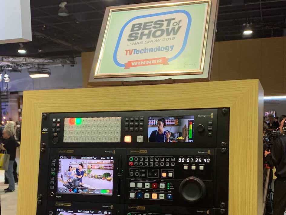 一番上がBlackMagic Desgin ATEM Constellation 8K本体